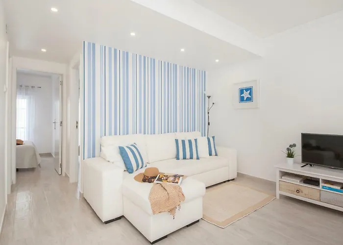 Ericeira T2 Navegantes Apartment